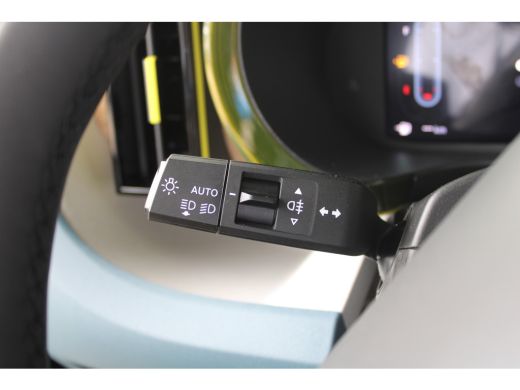 Fiat Grande Panda La Prima | 10,25" touchscreen radio met Bluetooth, DAB & USB &eacute;n Navigatie | 10" digitaal instrume... ActivLease financial lease