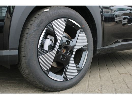 Fiat Grande Panda La Prima | 8 Jaar garantie | Navigatie | Achteruitrijcamera | Stoel- & stuurverwarming | Cruise c... ActivLease financial lease