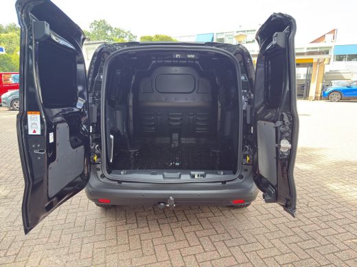 Ford E-Transit Courier Limited 44 kWh 136pk | 750 kg trekgewicht | 44 kWh | Winter- & Driver Ass. Pack | Trekhaak | Dire... ActivLease financial lease