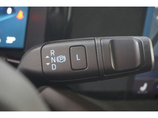 Ford E-Transit Courier Limited 44 kWh | Achteruitrijcamera | Apple Carplay/Android Auto|telefoonintegratie premium | Cru... ActivLease financial lease