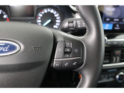 Ford Fiesta 1.0 EcoBoost Titanium | Automaat! | Dealer Onderhouden! | Navi By App | Parkeersensoren | Cruise ... ActivLease financial lease