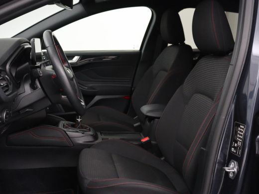 Ford Focus 1.0 EcoBoost Hybrid ST Line X | Head-Up | Stoelverwarming | Adaptive cruise | Camera | Carplay | ... ActivLease financial lease