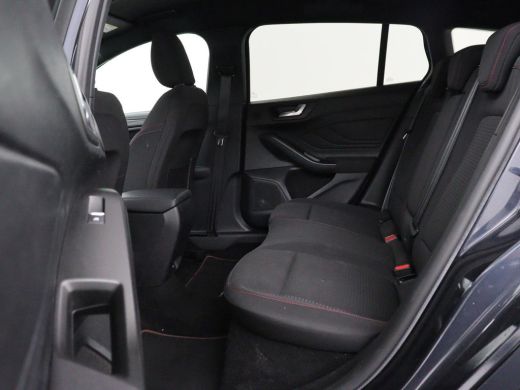 Ford Focus 1.0 EcoBoost Hybrid ST Line X | Head-Up | Stoelverwarming | Adaptive cruise | Camera | Carplay | ... ActivLease financial lease