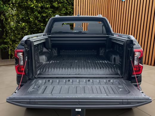 Ford Ranger Wildtrak PHEV Raptor Edition | 5-Persoons | 3500KG Trekgewicht | Rollertop | Trekhaak | Achteruit... ActivLease financial lease