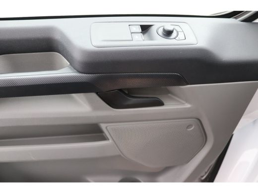 Ford Transit Custom 300 2.0 TDCI 136pk L2H1 Trend | Voorruitverwarming | Bijrijdersbank | CarPlay/Android Auto | Came... ActivLease financial lease