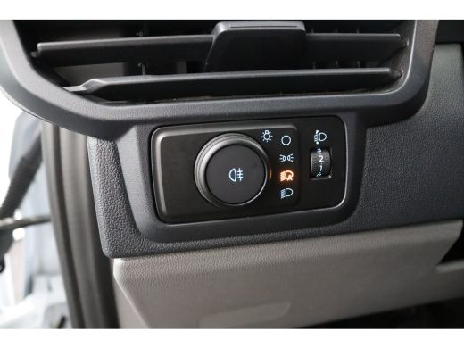 Ford Transit Custom 300 2.0 TDCI 136pk L2H1 Trend | Voorruitverwarming | Bijrijdersbank | CarPlay/Android Auto | Came... ActivLease financial lease