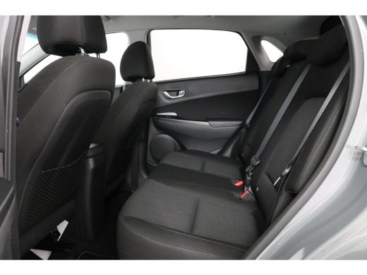 Hyundai Kona 1.6 GDI HEV Comfort Smart | Dealer Onderhouden | Adaptive Cruise | Camera | Climate Control | App... ActivLease financial lease