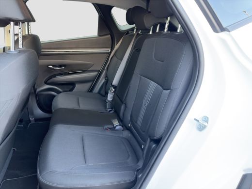 Hyundai Tucson 1.6 T-GDI 265pk PHEV Comfort Smart 4WD | Climate | Camera | Carplay | Keyless | Navigatie | Full ... ActivLease financial lease