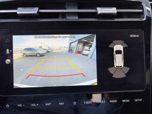 Hyundai Tucson 1.6 T-GDI 265pk PHEV Comfort Smart 4WD | Climate | Camera | Carplay | Keyless | Navigatie | Full ... ActivLease financial lease