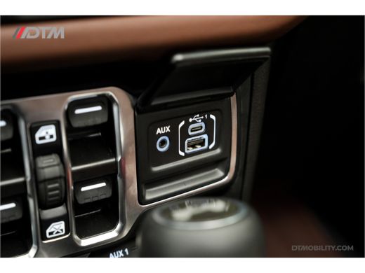 Jeep Wrangler Unlimited 4xe 380 Rubicon | Ferrari Leather | Emerald Edition | ActivLease financial lease