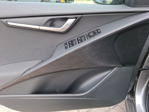 Kia Niro 1.6 GDi Hybrid DynamicLine | CarPlay | Half leder | Adpt. Cruise ActivLease financial lease