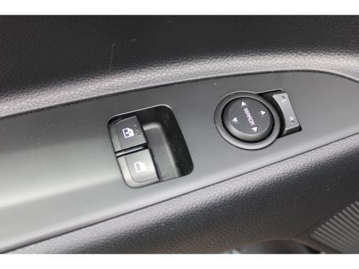 Kia Stonic 1.0 T-GDi MHEV DynamicLine Automaat | NAVI | CLIMA | CARPLAY/ANDROID ActivLease financial lease