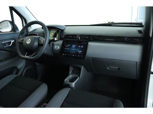 Leapmotor T03 Design 37.3 kWh | OP VOORRAAD | Adapt. Cruise | Panoramadak | Camera | Dodehoekdetectie | Navi | ... ActivLease financial lease