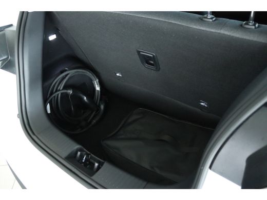 Leapmotor T03 Design 37.3 kWh | OP VOORRAAD | Adapt. Cruise | Panoramadak | Camera | Dodehoekdetectie | Navi | ... ActivLease financial lease