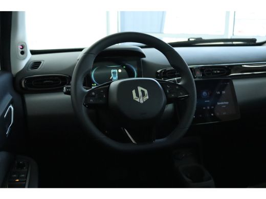 Leapmotor T03 Design 37.3 kWh | OP VOORRAAD | Adapt. Cruise | Panoramadak | Camera | Dodehoekdetectie | Navi | ... ActivLease financial lease