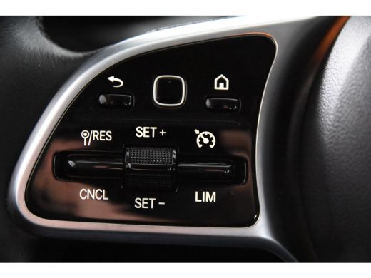 Mercedes-Benz A-Klasse 180 *1ste Eigenaar*Widescreen*Stoelverwarming*Navigatie* ActivLease financial lease