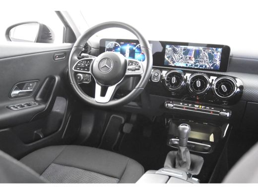 Mercedes-Benz A-Klasse 180 *1ste Eigenaar*Widescreen*Stoelverwarming*Navigatie* ActivLease financial lease