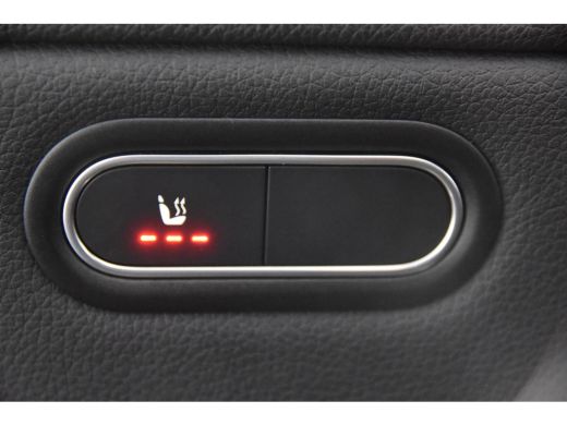 Mercedes-Benz CLA 200 d Automaat *1ste Eigenaar*Navigatie*Trekhaak*Stoelverwarming* ActivLease financial lease