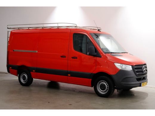 Mercedes-Benz Sprinter 314 CDI 143pk E6 RWD L2H1 Navi/Camera/Inrichting/Trekhaak 3500kg 11-2019 ActivLease financial lease