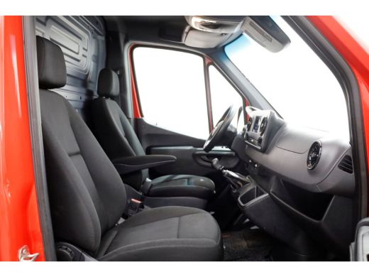 Mercedes-Benz Sprinter 314 CDI 143pk E6 RWD L2H1 Navi/Camera/Inrichting/Trekhaak 3500kg 11-2019 ActivLease financial lease