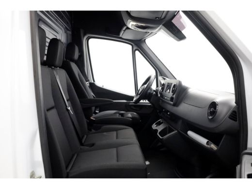 Mercedes-Benz Sprinter 317 CDI 170pk RWD 9G Automaat L2H2 LED/Airco/Camera 01-2023 ActivLease financial lease