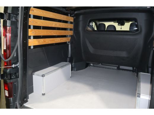 Nissan Primastar 2.0 dCi 170 pk L2 H1 DC Automaat ActivLease financial lease