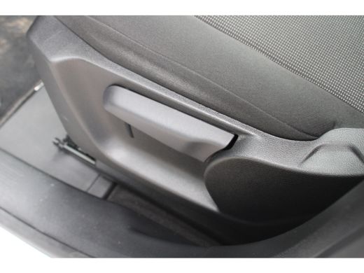 Opel Combo 1.5 BlueHDi 100 S&S L1 | Navigatie | 3-Zits | Airconditioning | Apple carplay | Keyless start | M... ActivLease financial lease