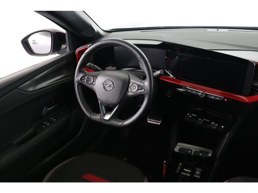 Opel Mokka-e Level 4 50 kWh | Dealer Onderhouden! | 100% SOH | 3-Fase | Camera | Navi | Clima | Cruise Control... ActivLease financial lease