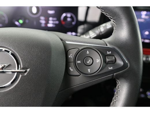 Opel Mokka-e Level 4 50 kWh | Dealer Onderhouden! | 100% SOH | 3-Fase | Camera | Navi | Clima | Cruise Control... ActivLease financial lease