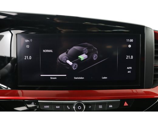 Opel Mokka-e Level 4 50 kWh | Dealer Onderhouden! | 100% SOH | 3-Fase | Camera | Navi | Clima | Cruise Control... ActivLease financial lease