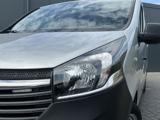 Opel Vivaro 1.6 CDTI 126 PK / L1H1 / 1e EIG. / ACHTERKLEP / AIRCO / CRUISE / NAVI / CAMERA / BLUETOOTH ActivLease financial lease