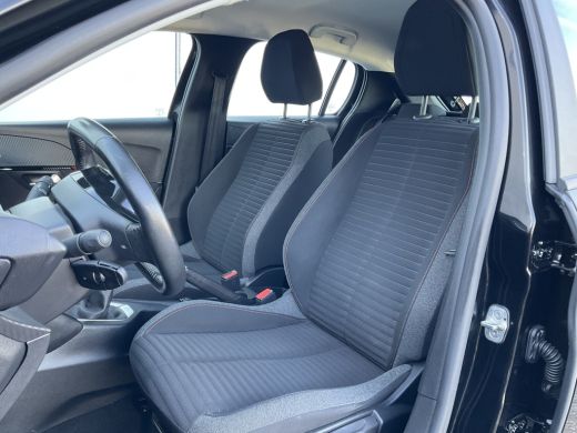 Peugeot 208 1.2 PureTech Active Carplay Cruise Clima DAB NL-Auto! ActivLease financial lease