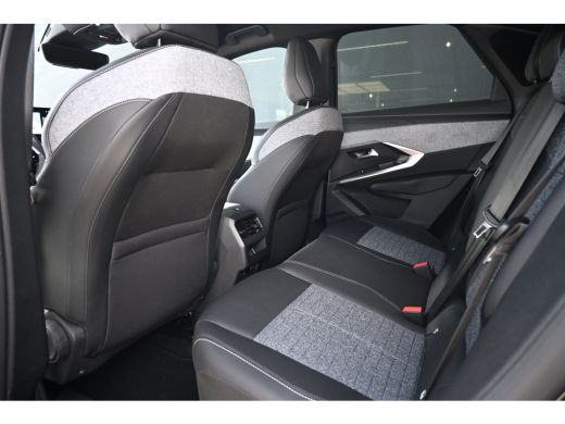 Peugeot 3008 1.2 Hybrid 145 Allure | Navigatie Pro | Achteruitrijcamera | Climate Control | Half-Leder | Cruis... ActivLease financial lease