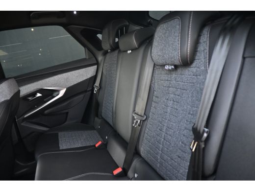 Peugeot 3008 1.2 Hybrid 145 Allure | Navigatie Pro | Achteruitrijcamera | Climate Control | Half-Leder | Cruis... ActivLease financial lease