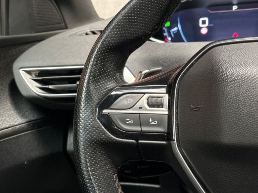 Peugeot 3008 1.2 PureTech GT-Line Automaat (PANORAMADAK, APPLE CARPLAY, 360 CAMERA, LEDER, KEYLESS, SPORTSTOEL... ActivLease financial lease