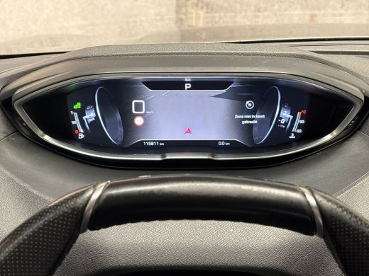 Peugeot 3008 1.2 PureTech GT-Line Automaat (PANORAMADAK, APPLE CARPLAY, 360 CAMERA, LEDER, KEYLESS, SPORTSTOEL... ActivLease financial lease