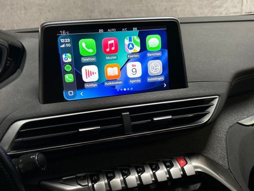 Peugeot 3008 1.2 PureTech GT-Line Automaat (PANORAMADAK, APPLE CARPLAY, 360 CAMERA, LEDER, KEYLESS, SPORTSTOEL... ActivLease financial lease