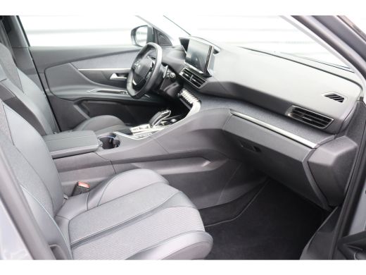 Peugeot 3008 1.6 HYBRID 225PK ALLURE PACK AUTOMAAT / NAVI / LEDER / CLIMA / LED / PDC / 18" LMV / CAMERA / KEY... ActivLease financial lease