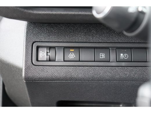 Peugeot 3008 1.6 HYBRID 225PK ALLURE PACK AUTOMAAT / NAVI / LEDER / CLIMA / LED / PDC / 18" LMV / CAMERA / KEY... ActivLease financial lease