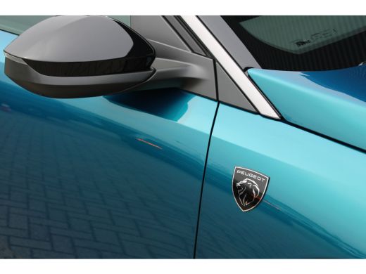 Peugeot 3008 1.6 plug-in Hybrid 195 GT | Achterbank in delen neerklapbaar | Achteruitrij assistent | Achteruit... ActivLease financial lease