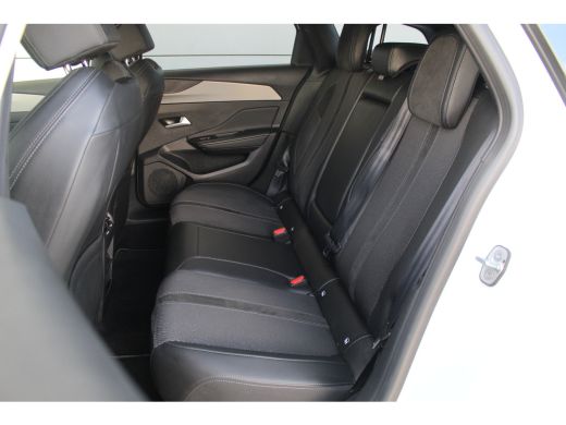 Peugeot 308 SW 1.2 Hybrid 136 e-DCS6 GT | Afn. Trekhaak | Navi | Camera | Voorruitverwarming | Carplay | Adap... ActivLease financial lease