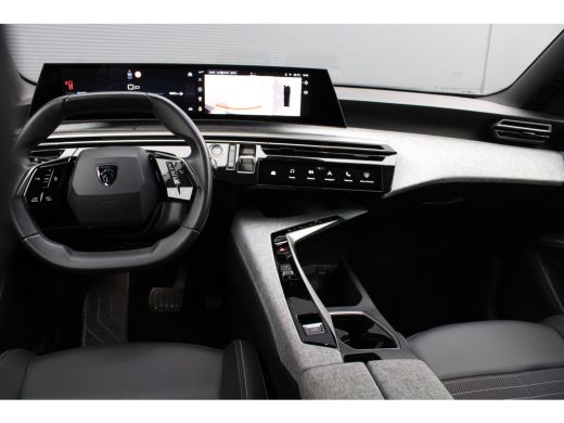 Peugeot 5008 1.2 Hybrid 136 Allure | Automaat | Navigatie | Camera | Adaptieve cruise control | Apple carplay | ActivLease financial lease