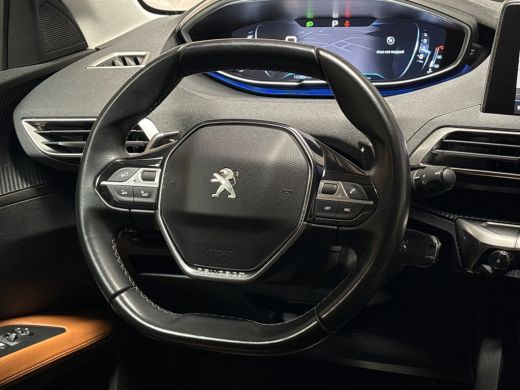 Peugeot 5008 1.2 PureTech Sport 7 Persoons Automaat (APPLE CARPLAY, BRUIN LEDER, 360 CAMERA, ADAPTIVE CRUISE, ... ActivLease financial lease