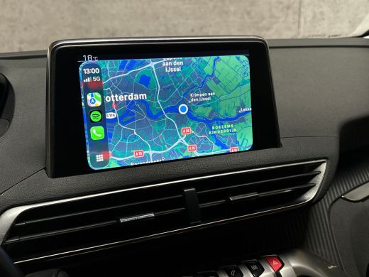 Peugeot 5008 1.2 PureTech Sport 7 Persoons Automaat (APPLE CARPLAY, BRUIN LEDER, 360 CAMERA, ADAPTIVE CRUISE, ... ActivLease financial lease