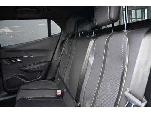 Peugeot e-2008 EV GT 54 kWh 98,1%SOH! | Warmtepomp | Drive Assist Pack | Allseason | Navigatie | Achteruitrijcam... ActivLease financial lease