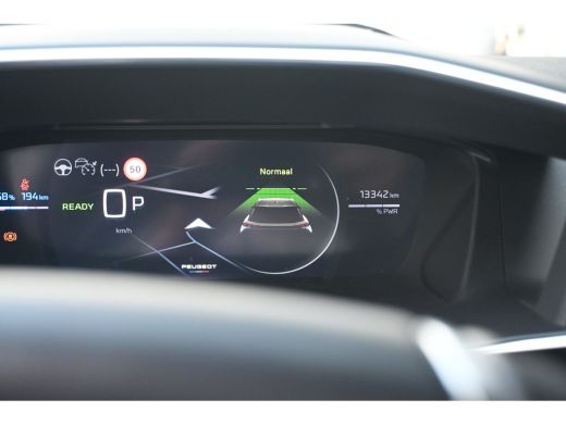 Peugeot e-2008 EV GT Avantage 54 kWh 8 Jaar Garantie! 97,1%SOH! | Vision, Navigation & Drive Assist plus Pack | ... ActivLease financial lease