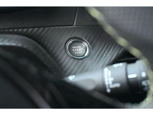 Peugeot e-2008 EV GT Avantage 54 kWh 8 Jaar Garantie! 97,1%SOH! | Vision, Navigation & Drive Assist plus Pack | ... ActivLease financial lease