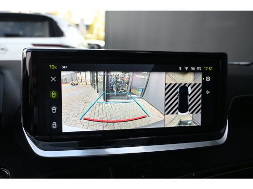 Peugeot e-2008 EV GT Avantage 54 kWh 8 Jaar Garantie! 97,1%SOH! | Vision, Navigation & Drive Assist plus Pack | ... ActivLease financial lease