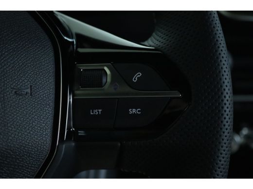 Peugeot e-208 GT | 8 Jaar Garantie | Adapt. Cruise | 360 Camera | Alcantara | Massage | Stoelverwarming | Keyle... ActivLease financial lease