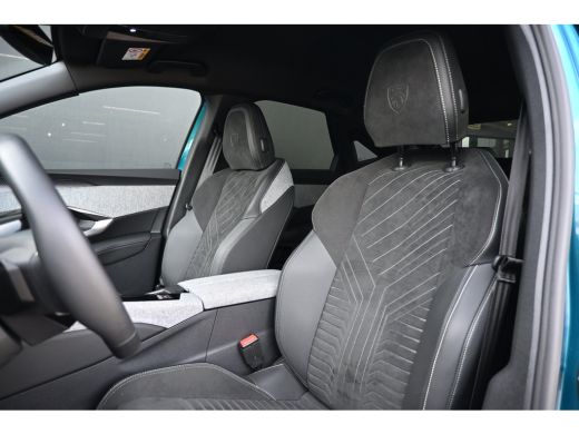 Peugeot e-3008 GT Avantage 210 73 kWh 8 Jaar Garantie! 95,8%SOH! | Schuif-/Kanteldak | Warmtepomp | FOCAL | 360 ... ActivLease financial lease